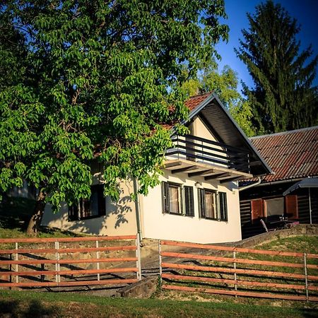 Kuca Za Odmor, Ferienhaus, Holiday Home Rugas Orahovica Exterior foto
